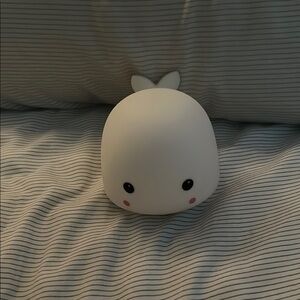 Amazon White Whale Night Light